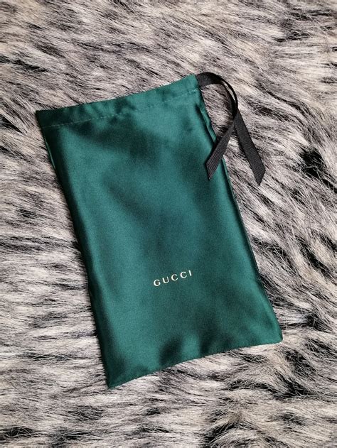 dust bag gucci original.